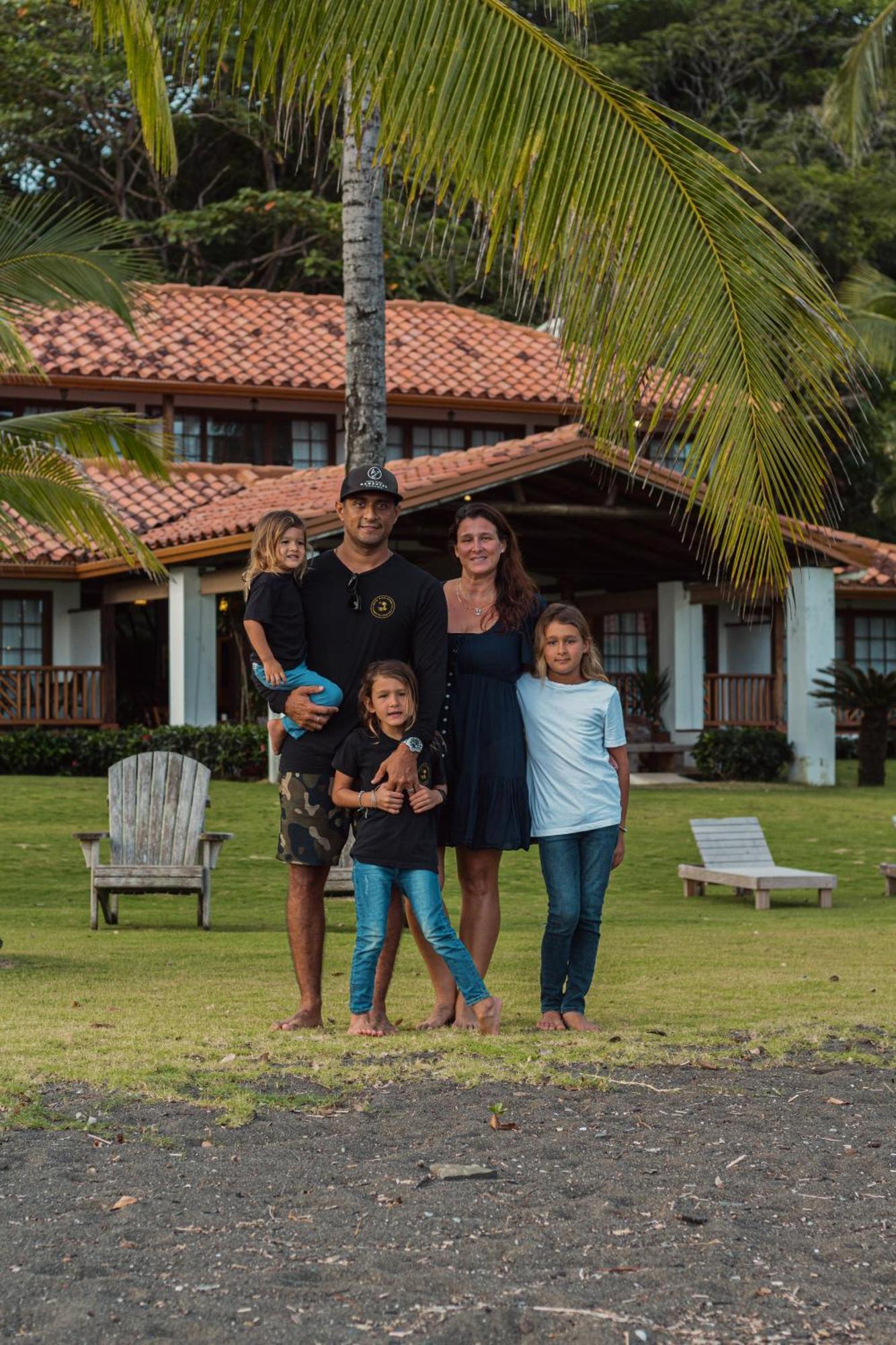 Hotel Playa カンブタル エクステリア 写真